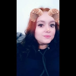 Meet your Posher, Christy